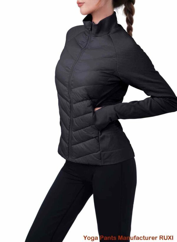 pantalon de yoga noir à jambe droite RUXI