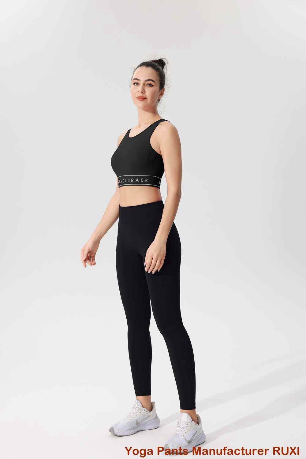 soutien-gorge de sport à bonnets larges