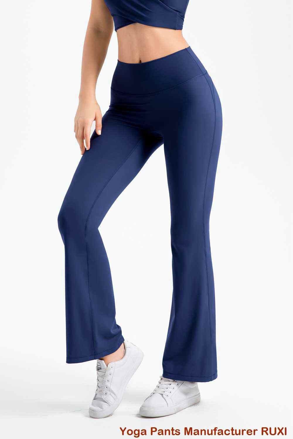 soutien-gorge de sport à encolure dégagée