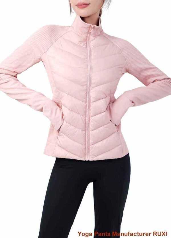 soutien-gorge de sport qui sépare les seins